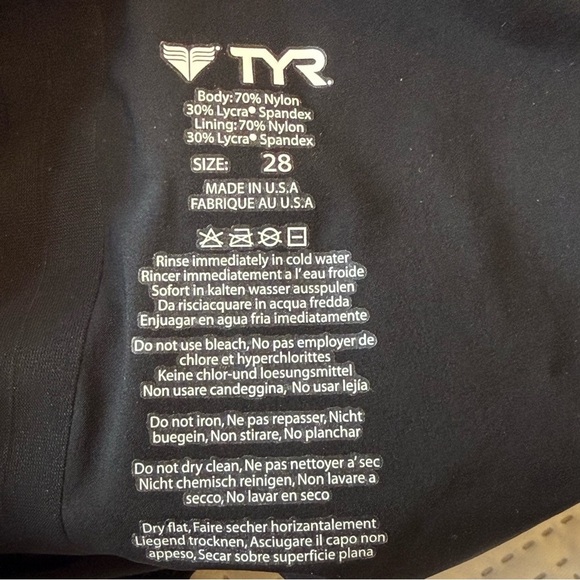 TYR Women’s Tracer B-Series Shortjohn Swimsuit Size 30L, 28 In Black - Picture 11 of 13